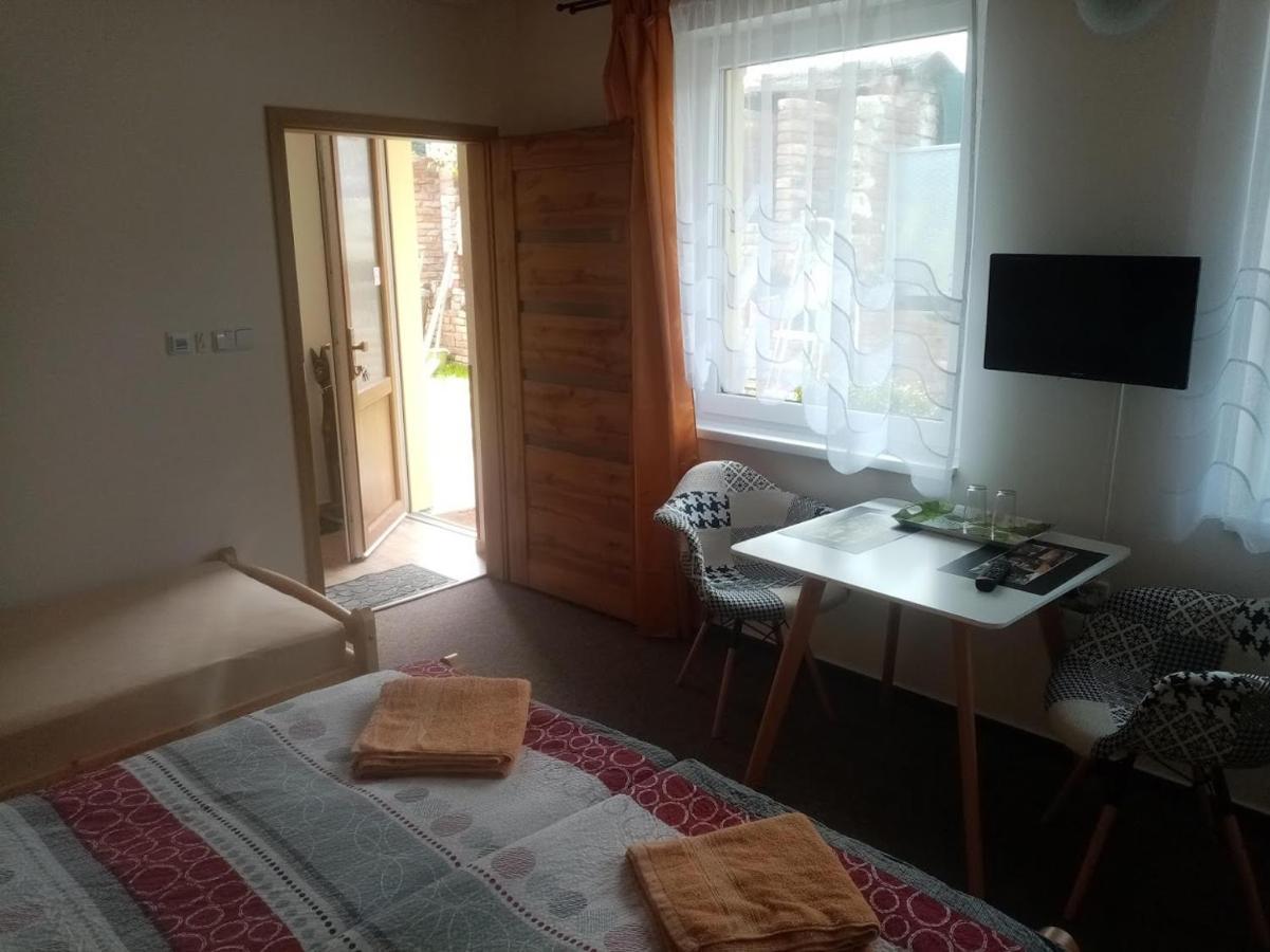 Penzion Alenka Valtice Dış mekan fotoğraf